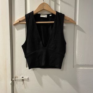 Womens black aritzia tank top/crop top
